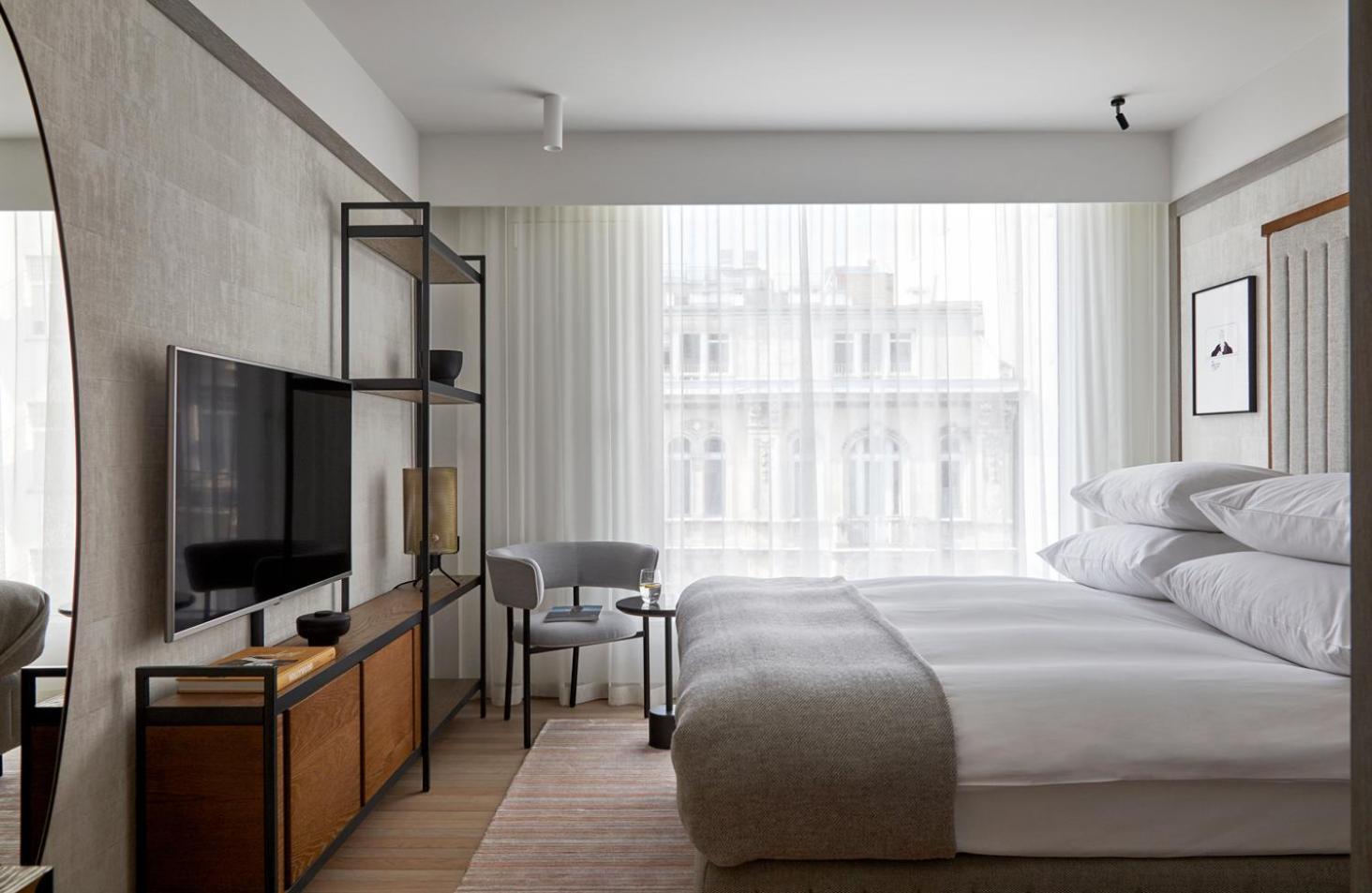 Single Room,779857533:JPEG